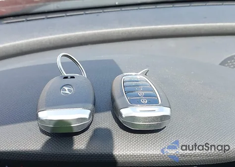 2022 Hyundai Elantra N Line z USA, uszkodzony, nr VIN KMHLR4AF7NU345686